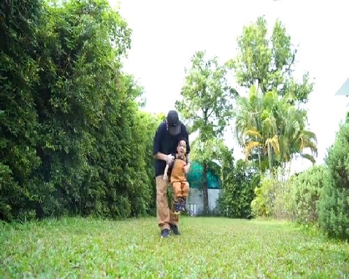 新生儿住保温箱的费用，是否可以用居民医保进行报销？