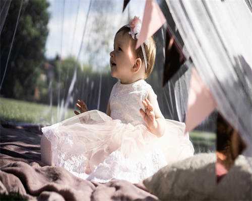 试管婴儿取卵后少量出血正常吗？为什么会出现这种情况？