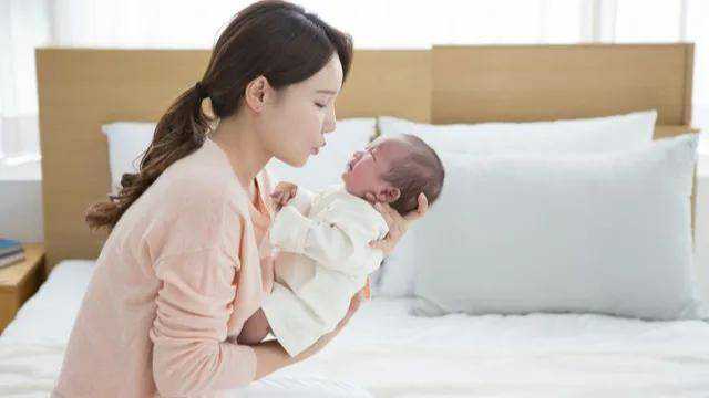 怀孕五个月可以吃山楂片缓解身体不适吗？