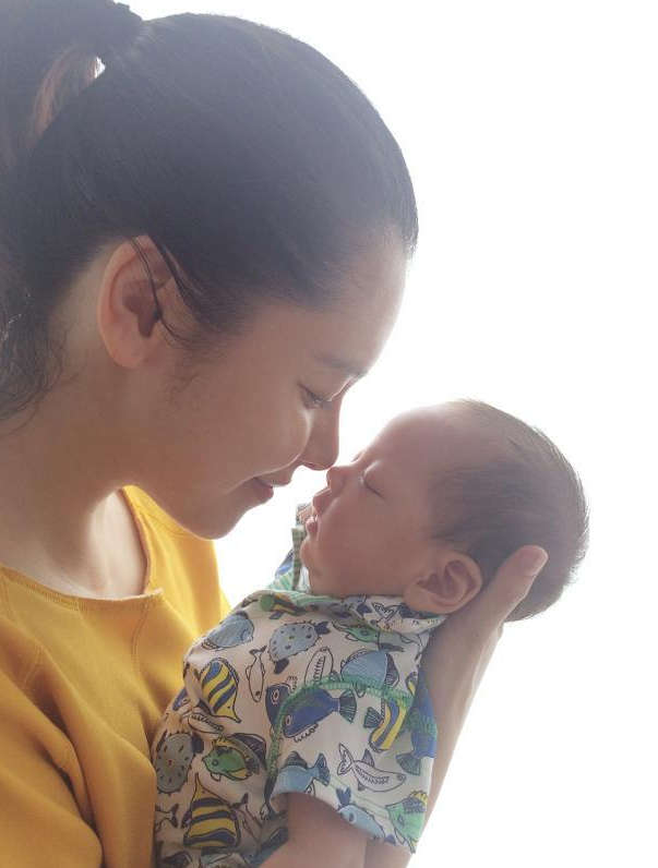 孕期出现水肿并伴随体重增长是怎么回事？